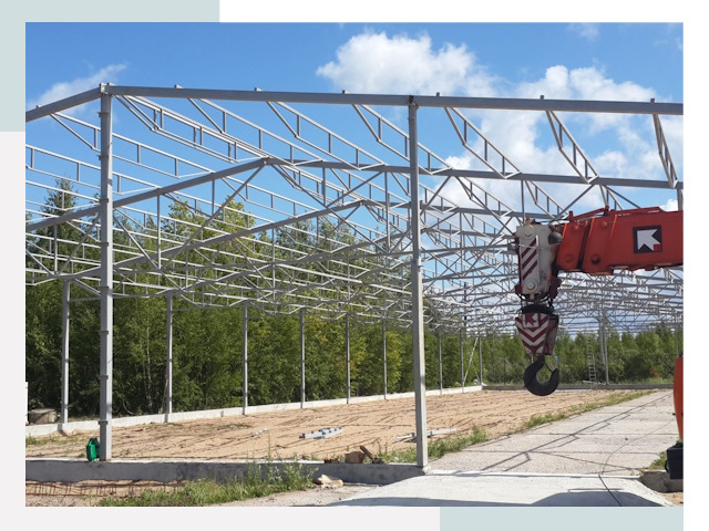 Строительство конюшен в Сестрорецк от 615 руб. под ключ